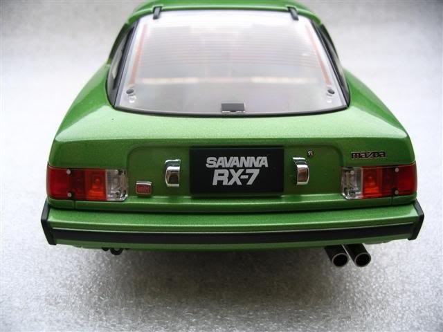 Mazda RX 7 Savanna вид сзади 