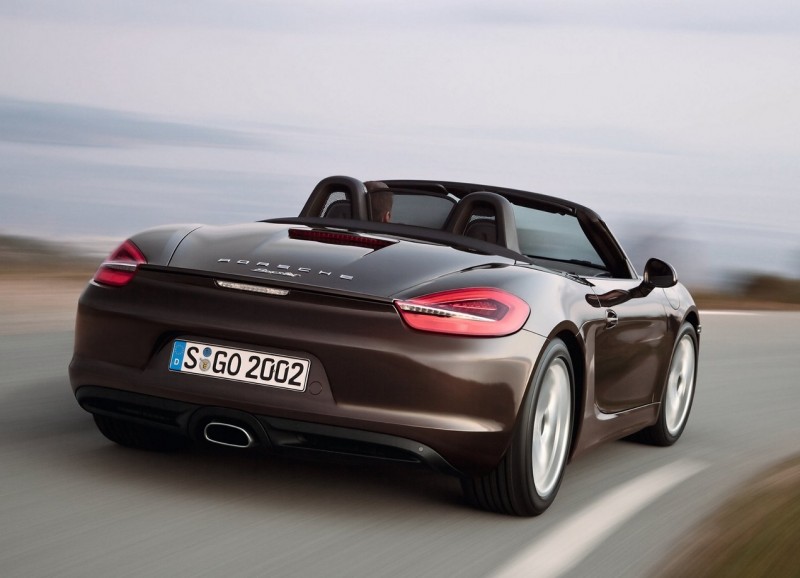 Porsche Boxster вид с зади Porsche Boxster вид с зади