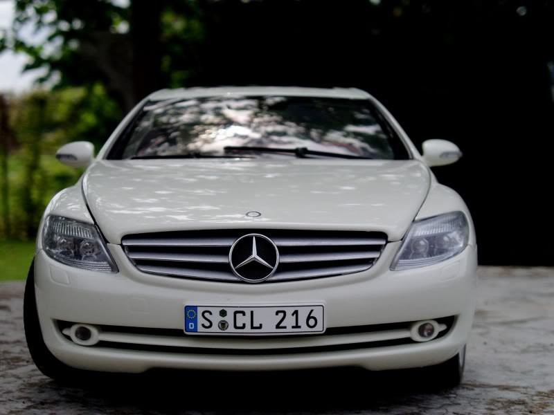 Вид спереди Mercedes-Benz CL 500 