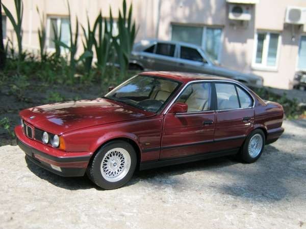 Фото авто BMW 535i E34