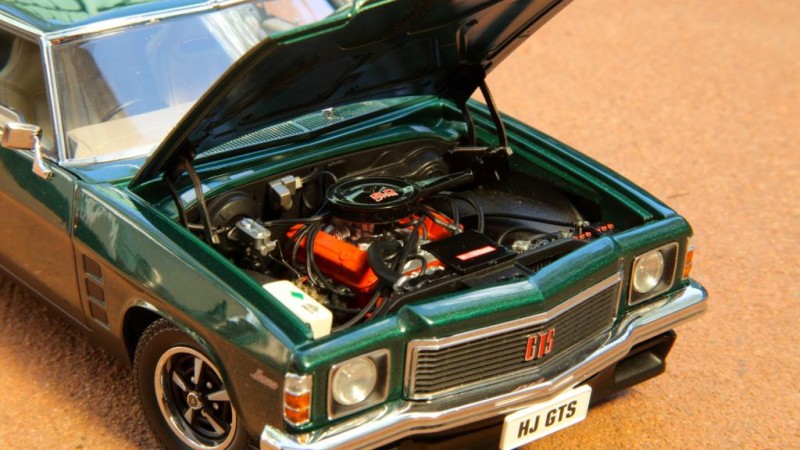 Holden HJ Monaro GTS двигатель