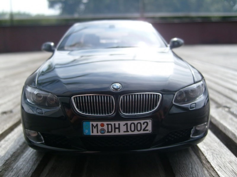 BMW 330 Ci вид спереди
