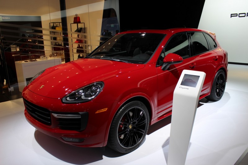 Автомобиль Porsche Cayenne GTS Автомобиль Porsche Cayenne GTS