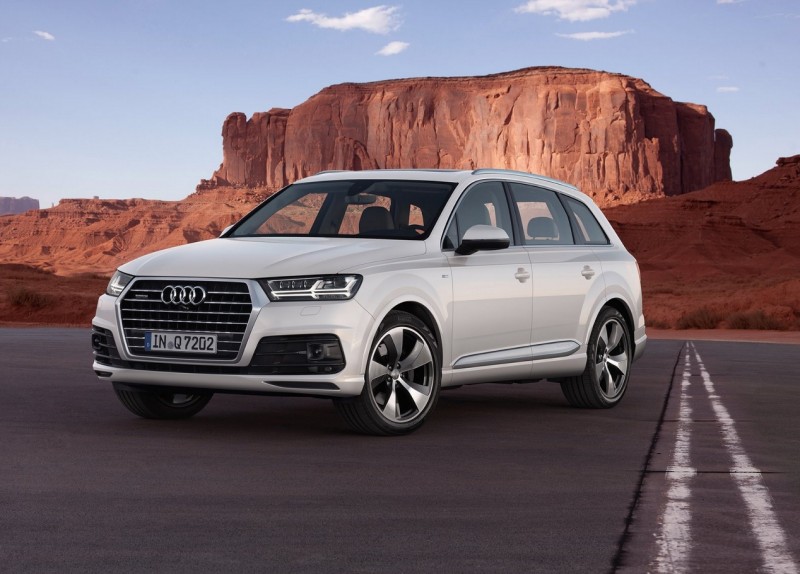 Авто Audi Q7