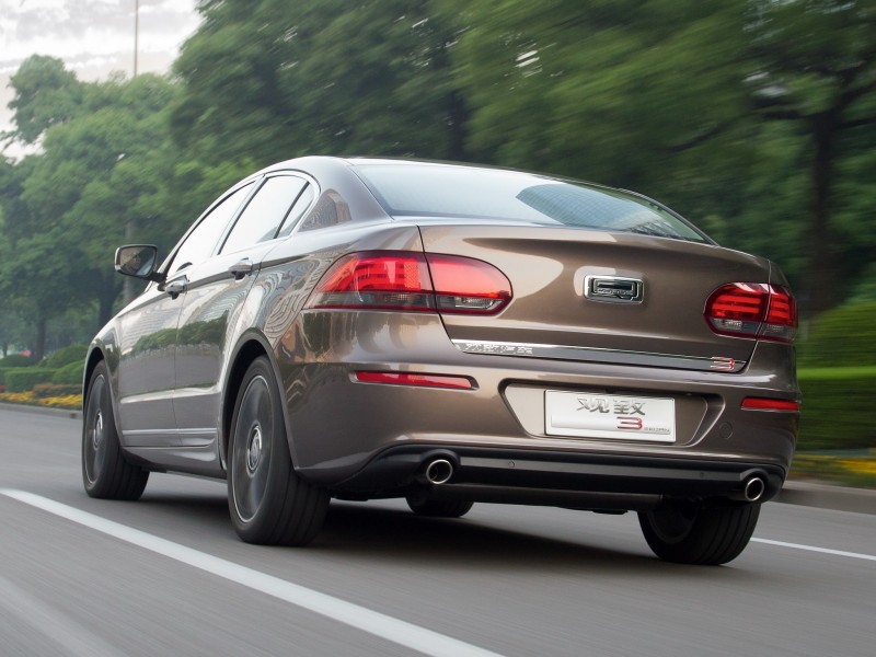 Qoros 3 Sedan Вид сзади Qoros 3 Sedan