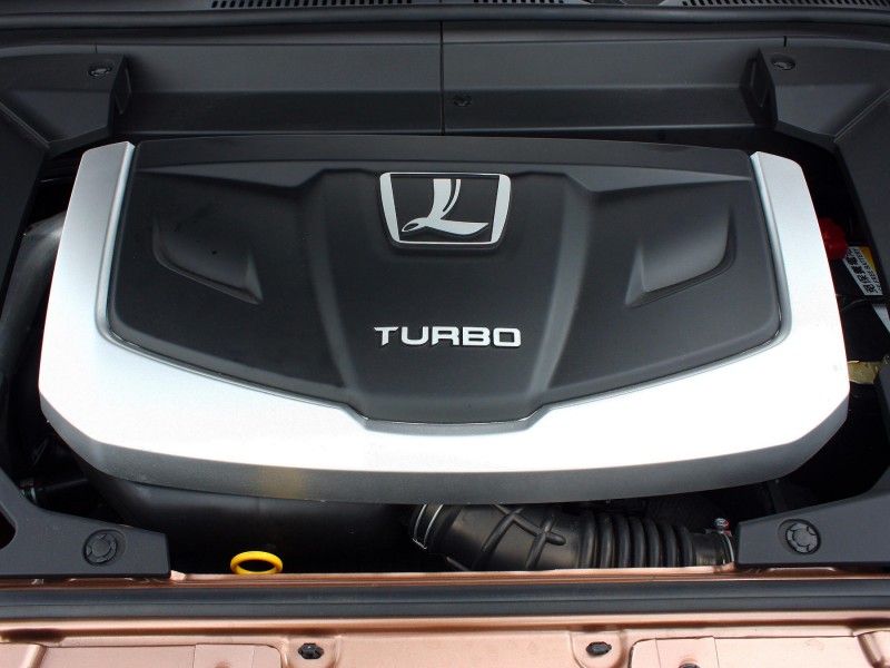 Luxgen 7 SUV Luxgen 7 SUV двигатель