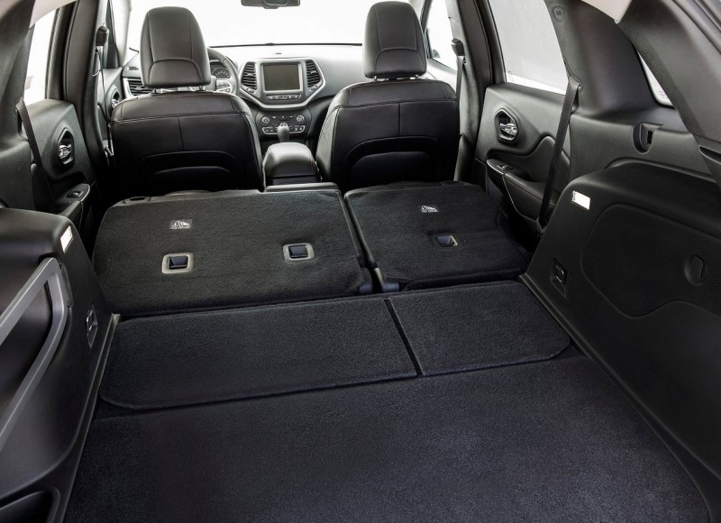 Jeep Cherokee Фото салона Jeep Cherokee