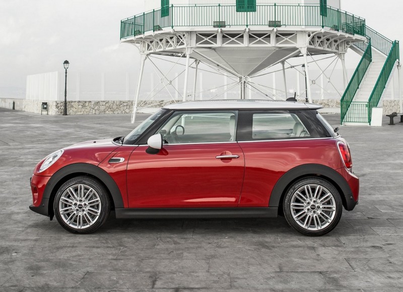 Mini Cooper 3 Вид сбоку Mini Cooper 3