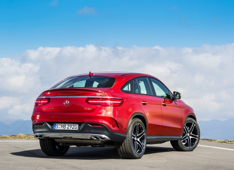 Mercedes-Benz GLE Coupe Вид сзади Mercedes-Benz GLE Coupe
