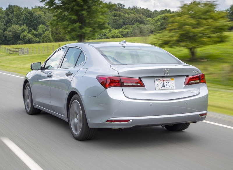 Acura TLX Вид сзади Acura TLX