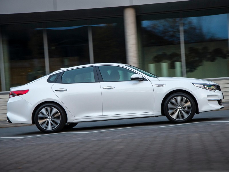 KIA Optima 4 вид сбоку Вид сбоку KIA Optima 4