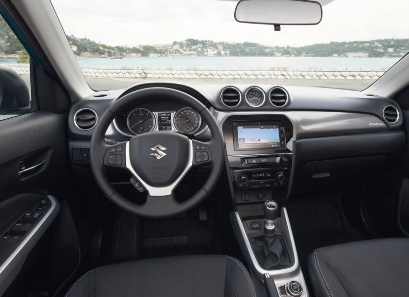Интерьер Suzuki Vitara Suzuki Vitara интерьер