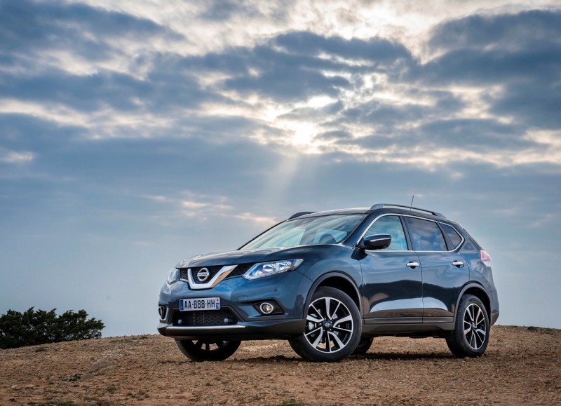 Nissan X-Trail Nissan X-Trail фото автомобиля