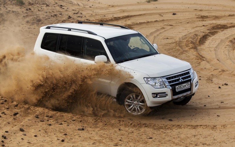 Новый Mitsubishi Pajero 4 Фото нового Mitsubishi Pajero 4