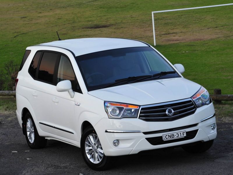 SsangYong Stavic вид спереди Вид спереди SsangYong Stavic