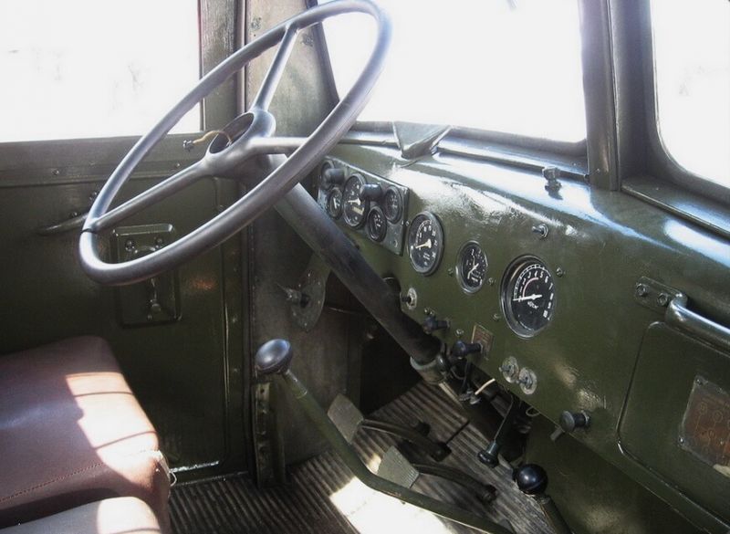 Салон кабины МАЗ-200 МАЗ-200 салон