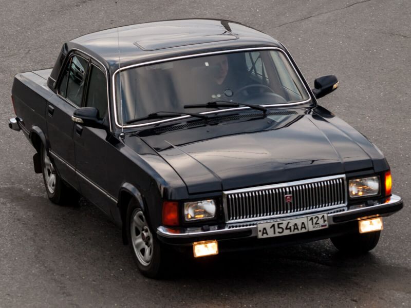 ГАЗ-3102 вид спереди Вид спереди ГАЗ-3102