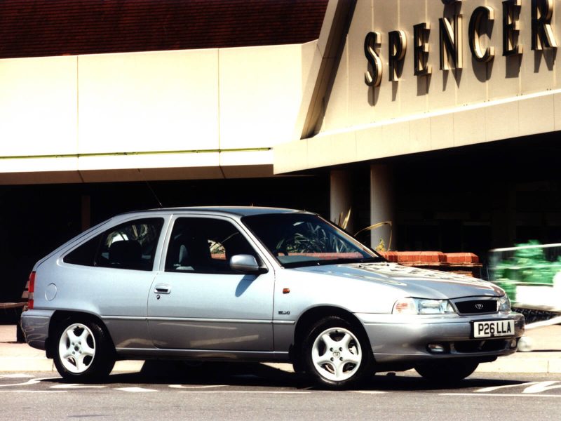 Авто Daewoo Nexia 1995 года