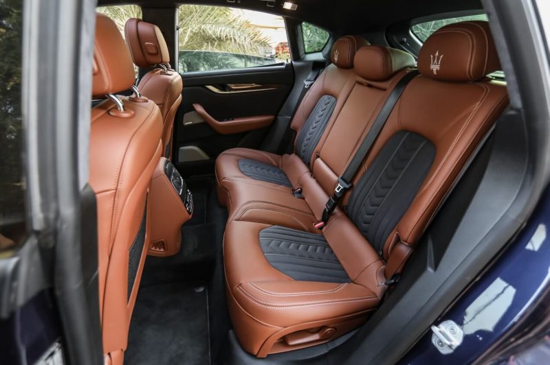 Задний диван Мазерати Леванте