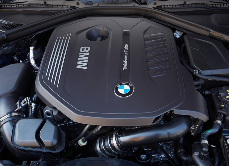 BMW 3 двигатель