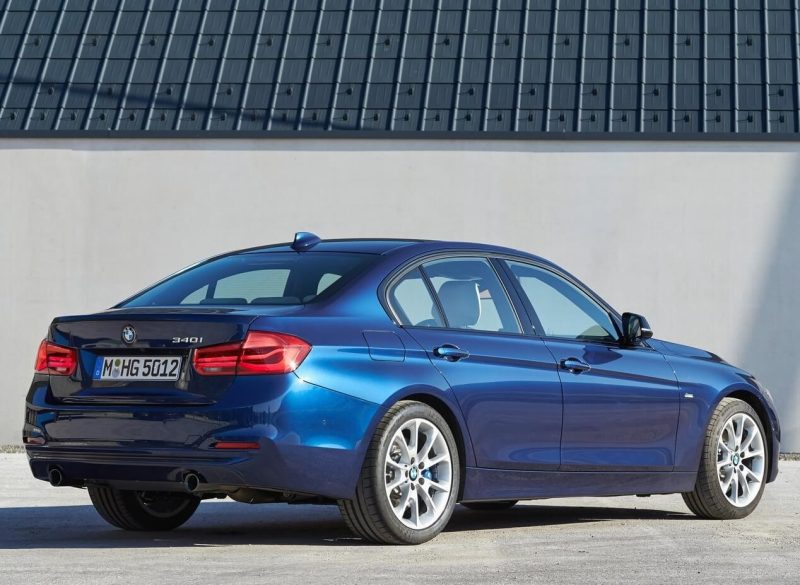 Фото авто BMW 3-Series