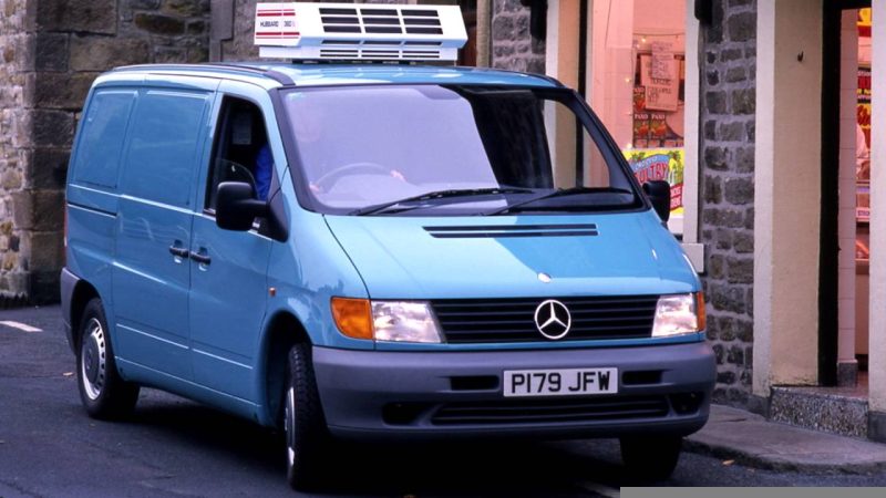 Первое поколение Mercedes-Benz Vito