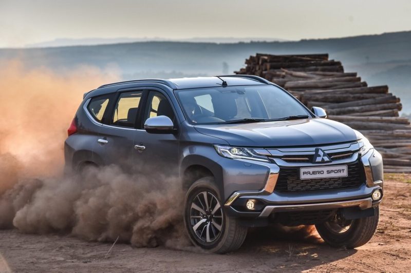 Mitsubishi Pajero Sport фото авто