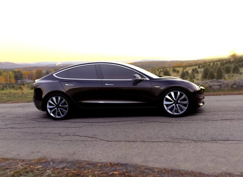 Tesla Model 3 фото авто