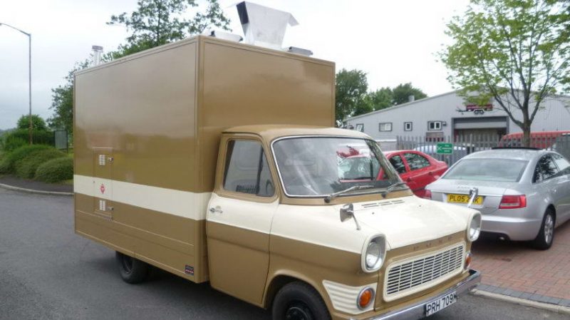 Ford Transit 1965 года Фото Ford Transit 1965