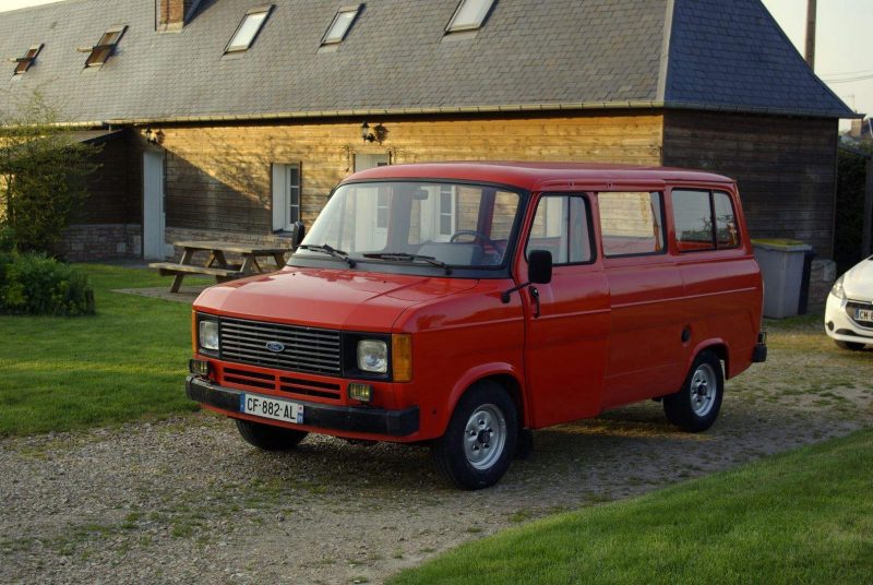 Авто Ford Transit 1978