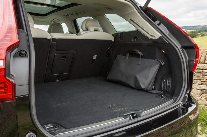 Багажник Volvo XC60