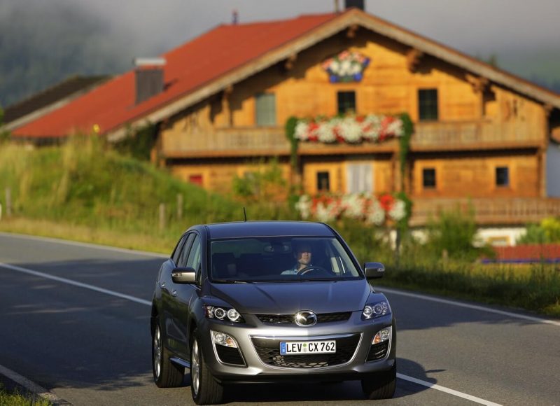 Авто Mazda CX-7 2010