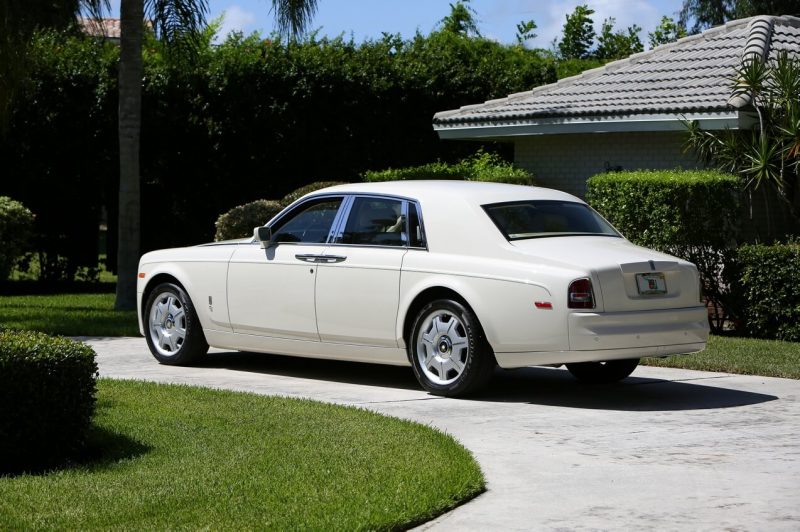 Фото авто Rolls-Royce Phantom VII