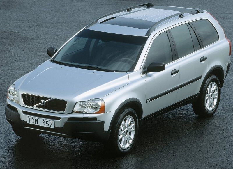 Volvo XC90 2002 года Авто Volvo XC90 2002