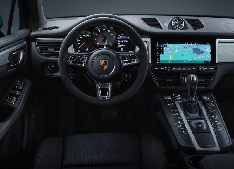 Салон Porsche Macan