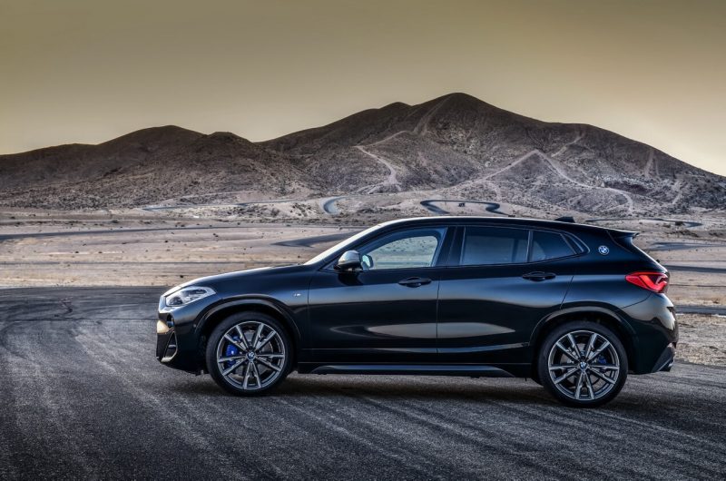 Вид сбоку BMW X2